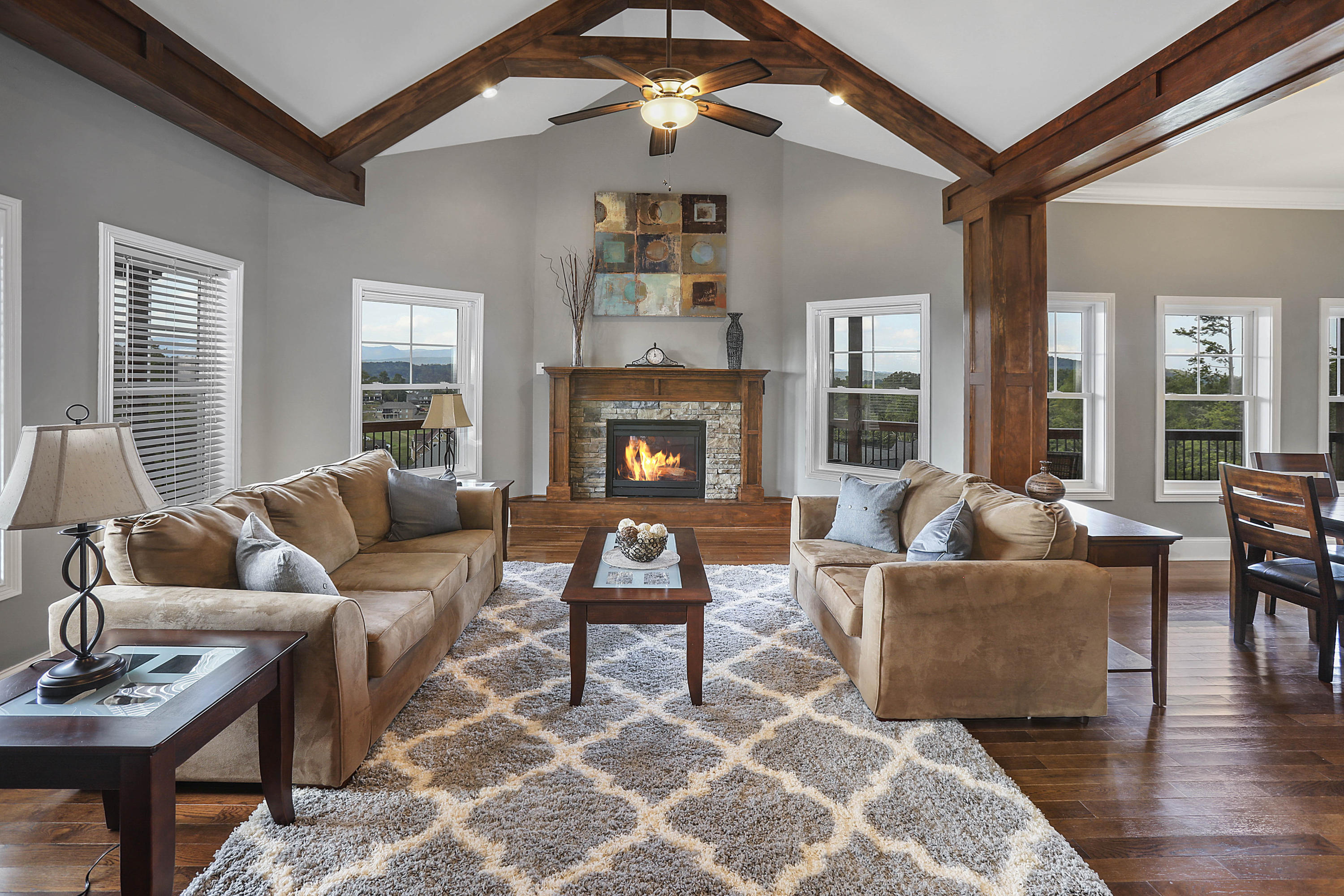104 Copper Ridge Court Oak Ridge, TN 37830 - Photo 5 of 40 Vaulted Living Room