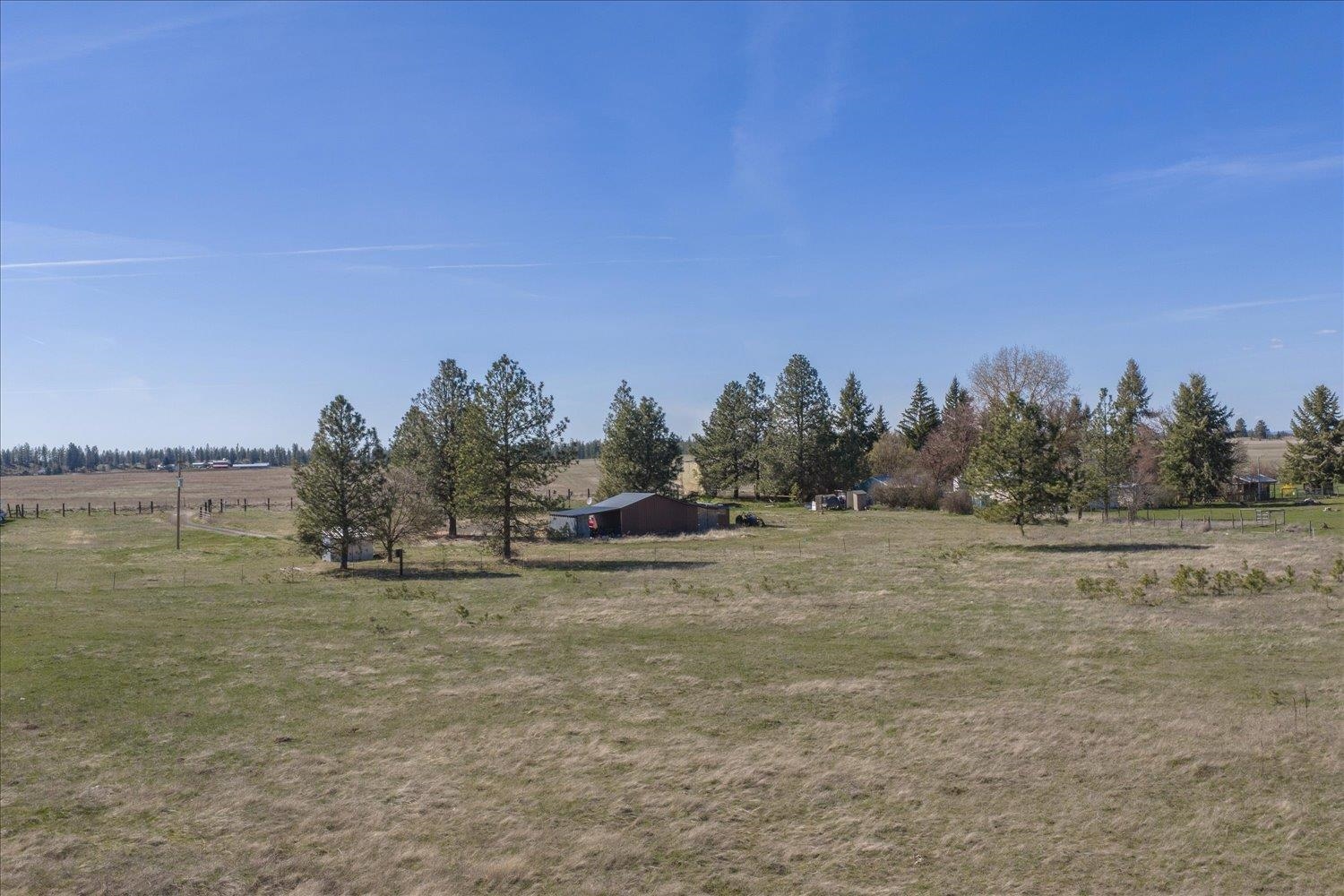 12812 North Dover Road Nine Mile Falls, WA 99026 - Photo 11 of 22