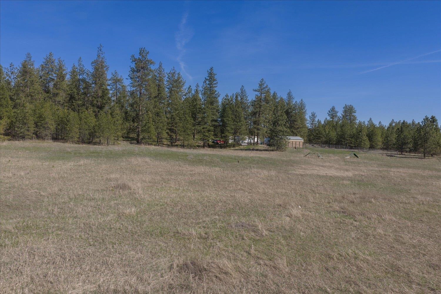 12812 North Dover Road Nine Mile Falls, WA 99026 - Photo 9 of 22