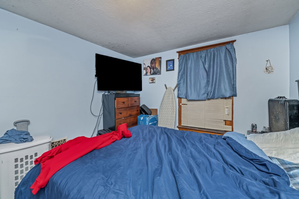 225 Bryan Street Rochester, NY 14613 - Photo 14 of 24