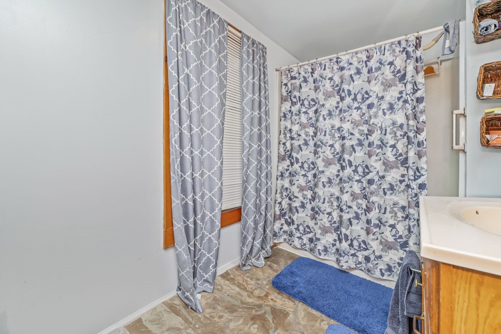 225 Bryan Street Rochester, NY 14613 - Photo 17 of 24