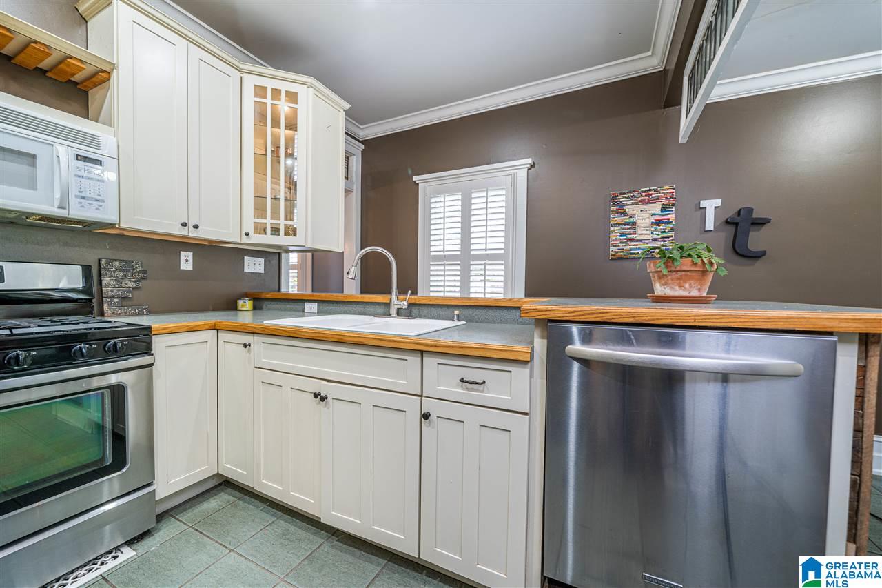 1608 Oxmoor Road Birmingham, AL 35209 - Photo 10 of 38