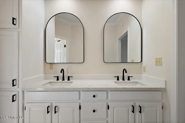 $544,000 | 204 Summer Oak Trail, Madison, MS 39110