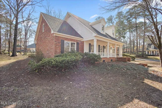 $544,000 | 204 Summer Oak Trail, Madison, MS 39110