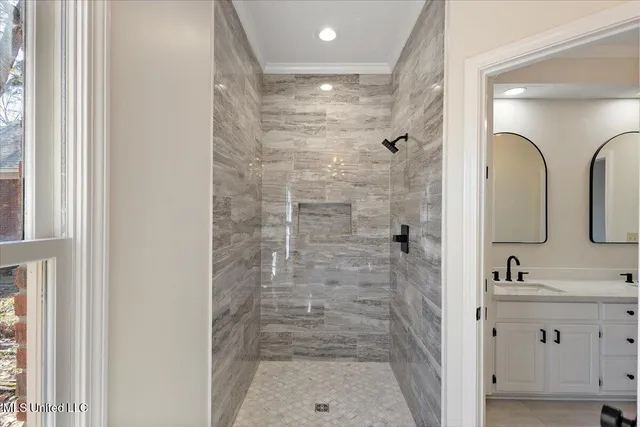 $544,000 | 204 Summer Oak Trail, Madison, MS 39110