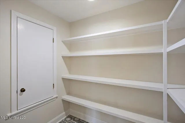 $544,000 | 204 Summer Oak Trail, Madison, MS 39110