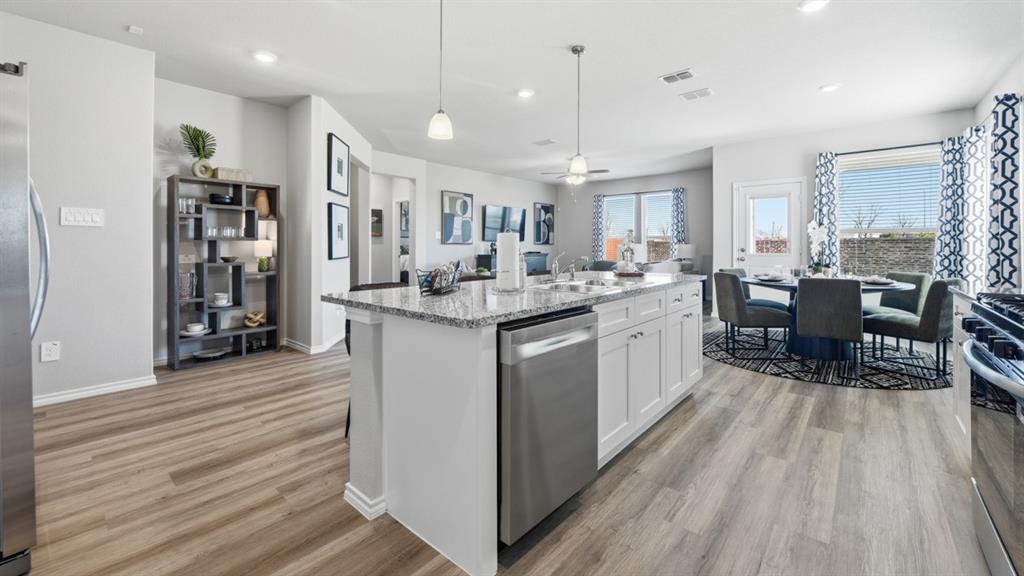 15936 Stableford Road Justin, TX 76247 - Photo 4 of 30