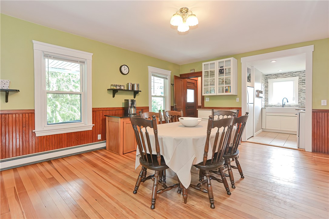 338 Mendon Road Cumberland, RI 02864 - Photo 25 of 29 Dining 2nd Fl