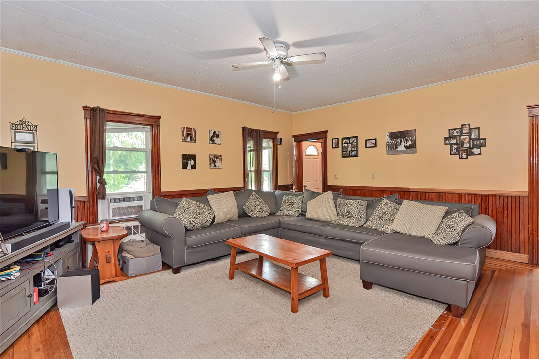338 Mendon Road Cumberland, RI 02864 - Photo 6 of 29 Family room 1st fl