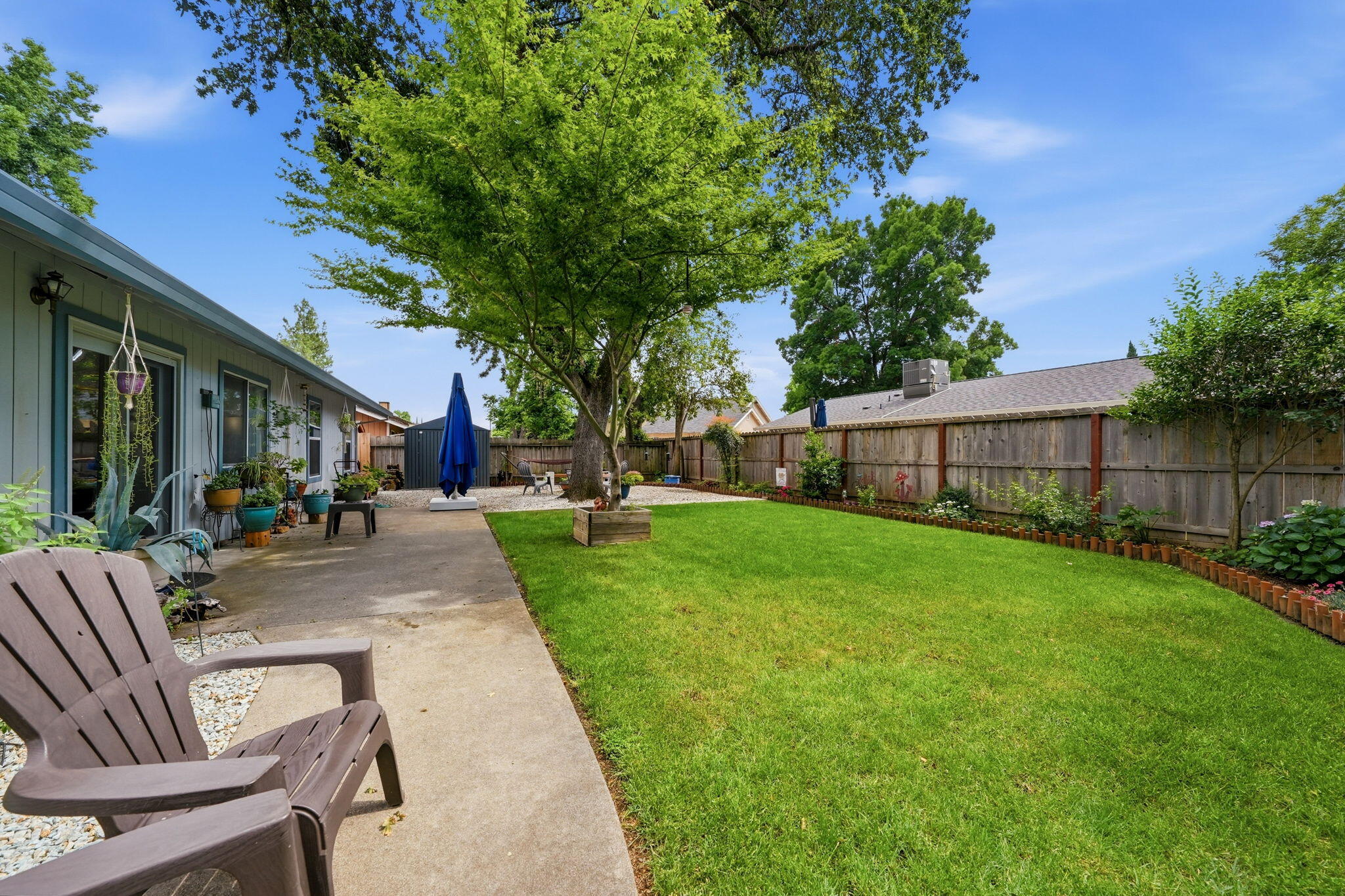 6834 Irving Road Redding, CA 96001 - Photo 17 of 26 Backyard