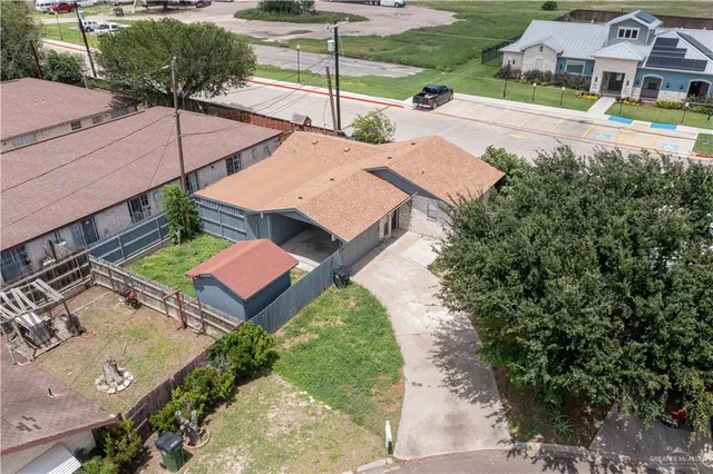 $1,200 | 1807 Village Square, Mission, TX 78572