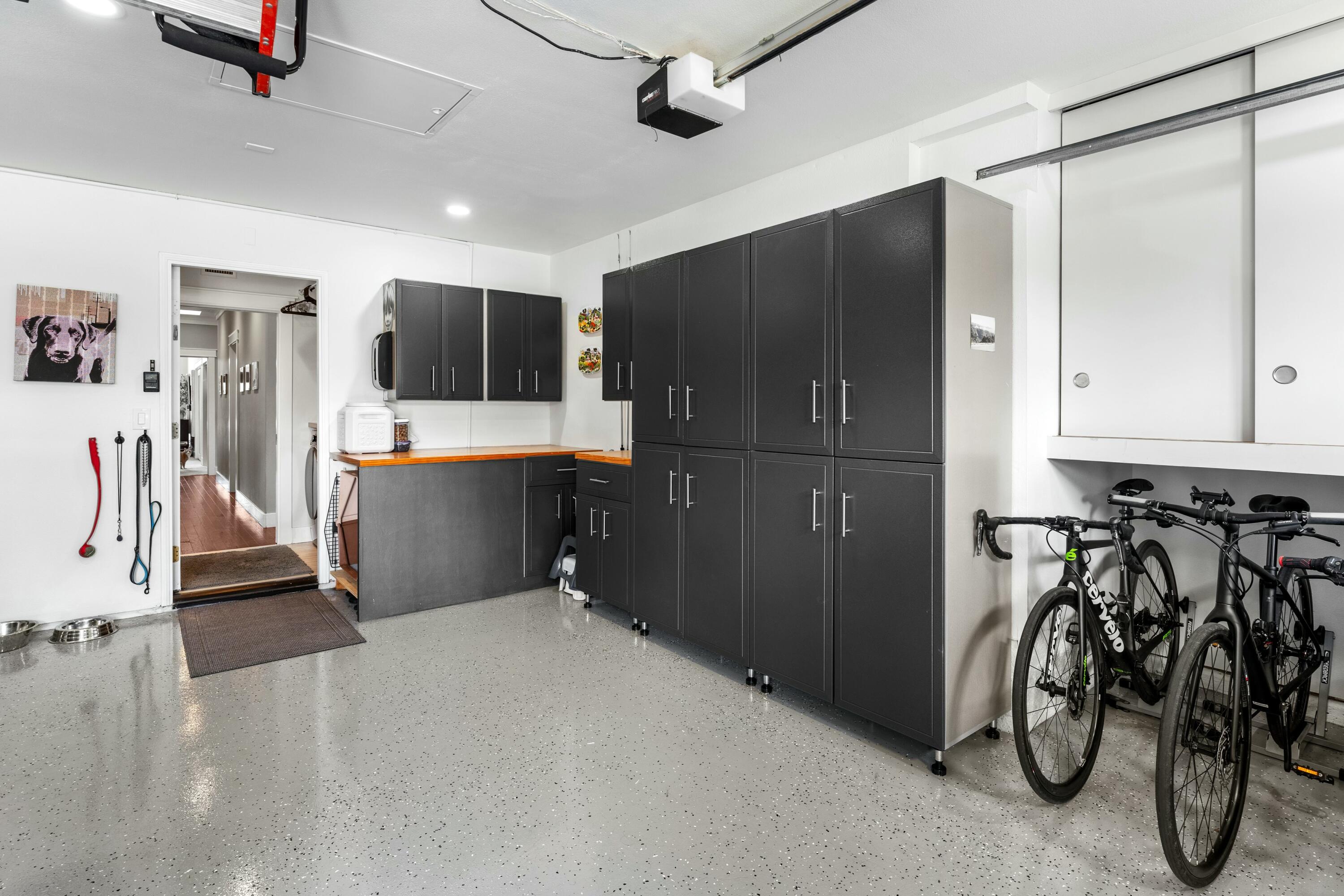 7814 Day Road Goleta, CA 93117 - Photo 35 of 45 Garage