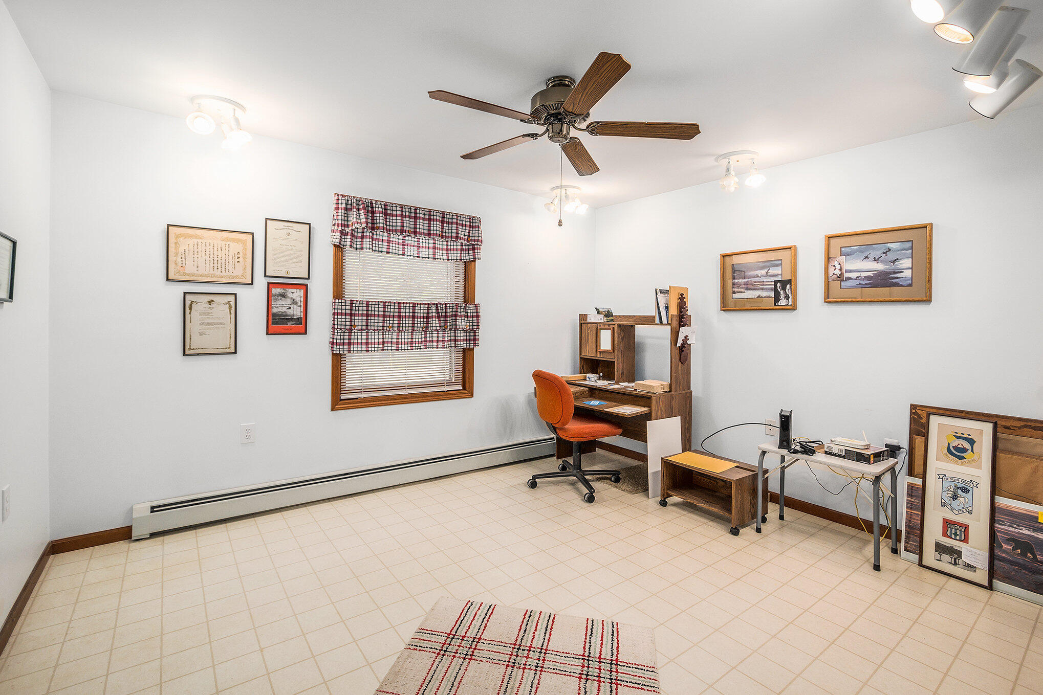 921 North Hancock Street Pentwater, MI 49449 - Photo 13 of 32 013_dsc_4381_920