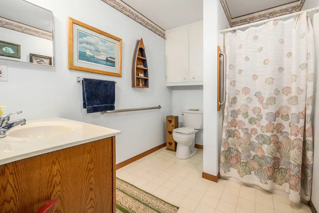 $460,000 | 921 North Hancock Street, Pentwater, MI 49449