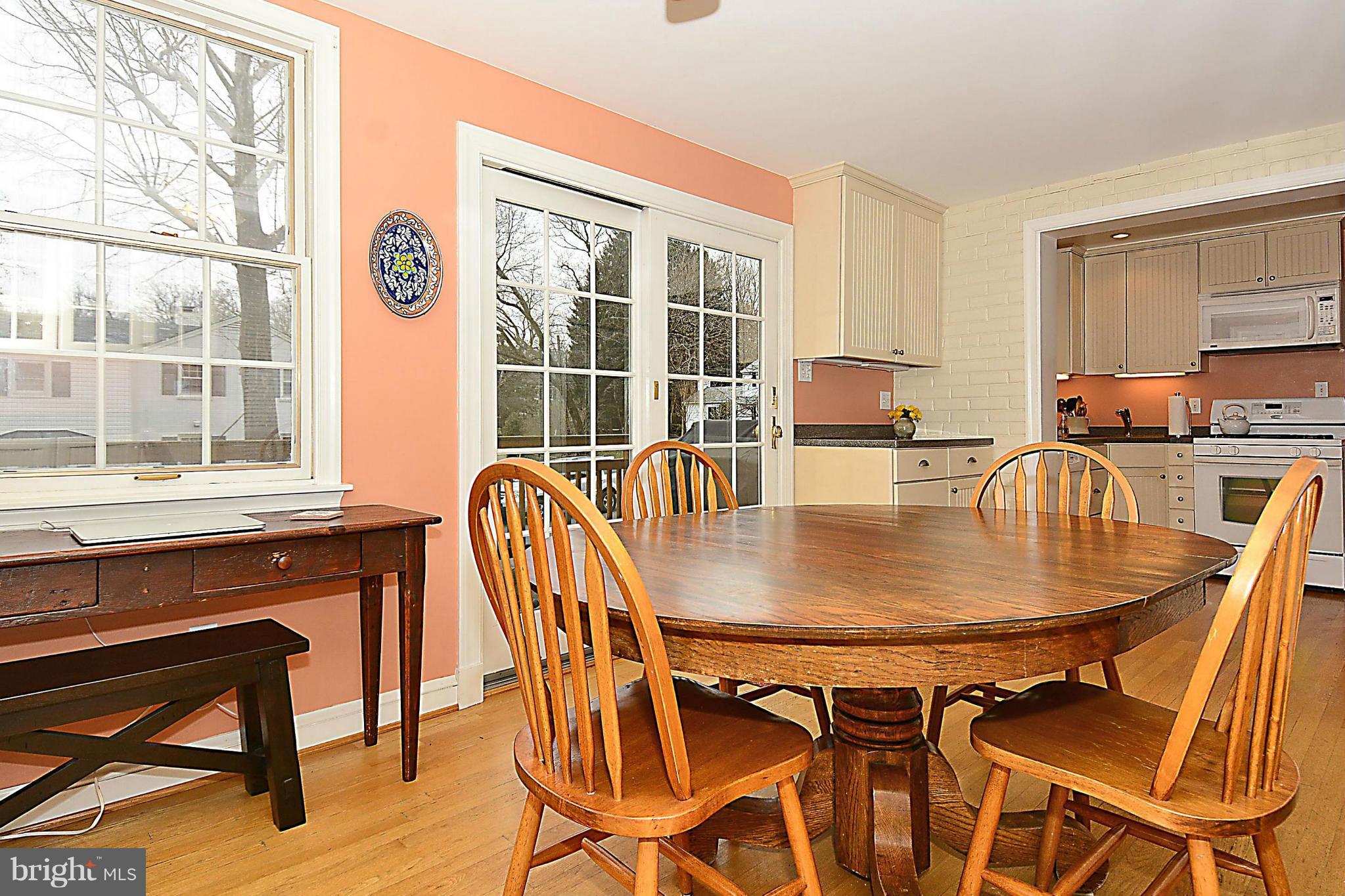 5321 Allandale Road Bethesda, MD 20816 - Photo 12 of 29 Interior (General)