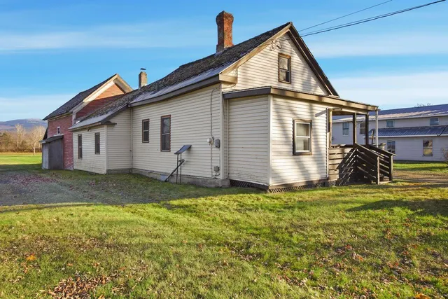 $135,000 | 2862 Dartmouth College Highway, Haverhill, NH 03774