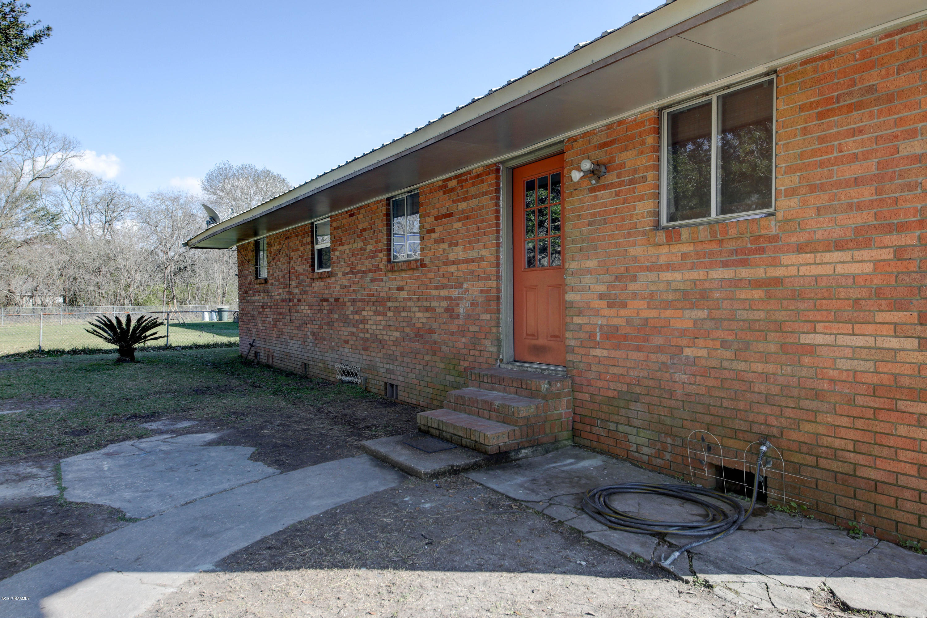 1907 Weeks Island Road New Iberia, LA 70560 - Photo 18 of 22 Gallery Image 18