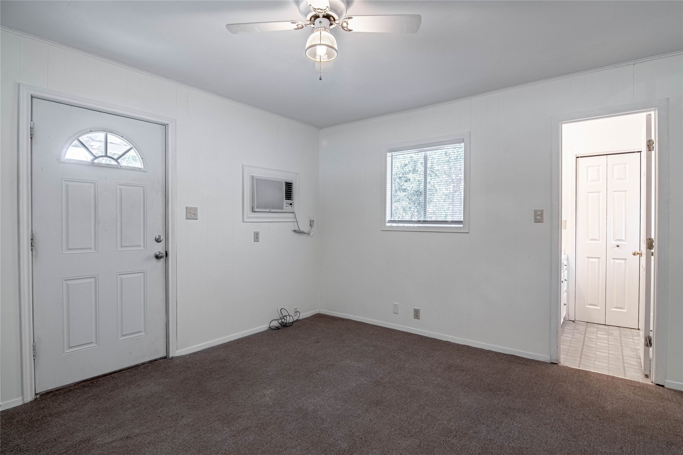 137 Lee Lane Trinity, TX 75862 - Photo 5 of 15