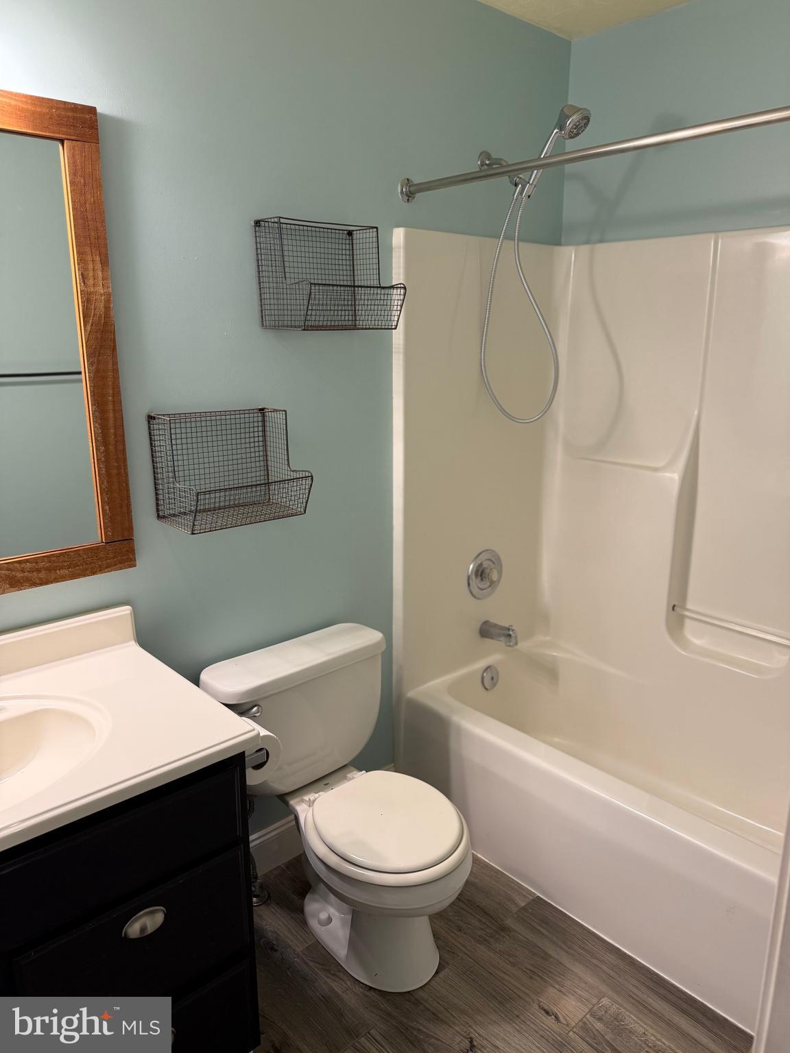 262 Breezewood Drive Hanover, PA 17331 - Photo 14 of 25 2nd Floor Bath