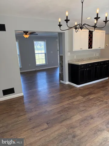 $1,700 | 262 Breezewood Drive, Hanover, PA 17331