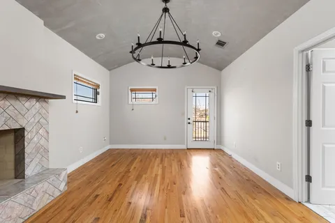 $1,695,000 | 2203 Lindell Avenue, Austin, TX 78704