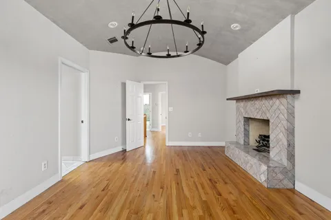 $1,695,000 | 2203 Lindell Avenue, Austin, TX 78704