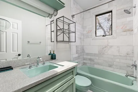 $1,695,000 | 2203 Lindell Avenue, Austin, TX 78704