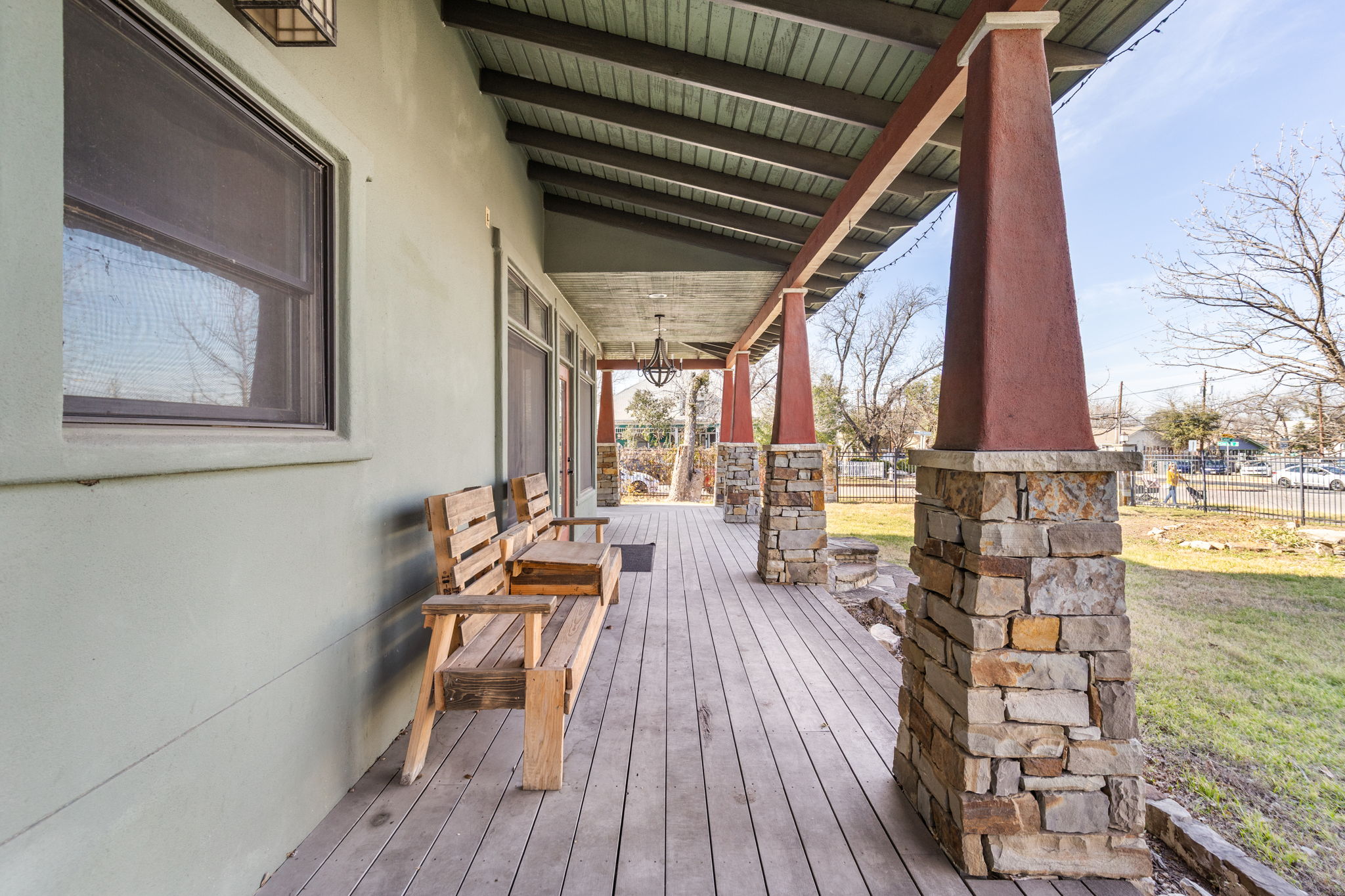 2203 Lindell Avenue Austin, TX 78704 - Photo 31 of 39 Porch with a yard