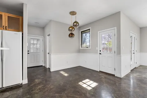 $1,695,000 | 2203 Lindell Avenue, Austin, TX 78704