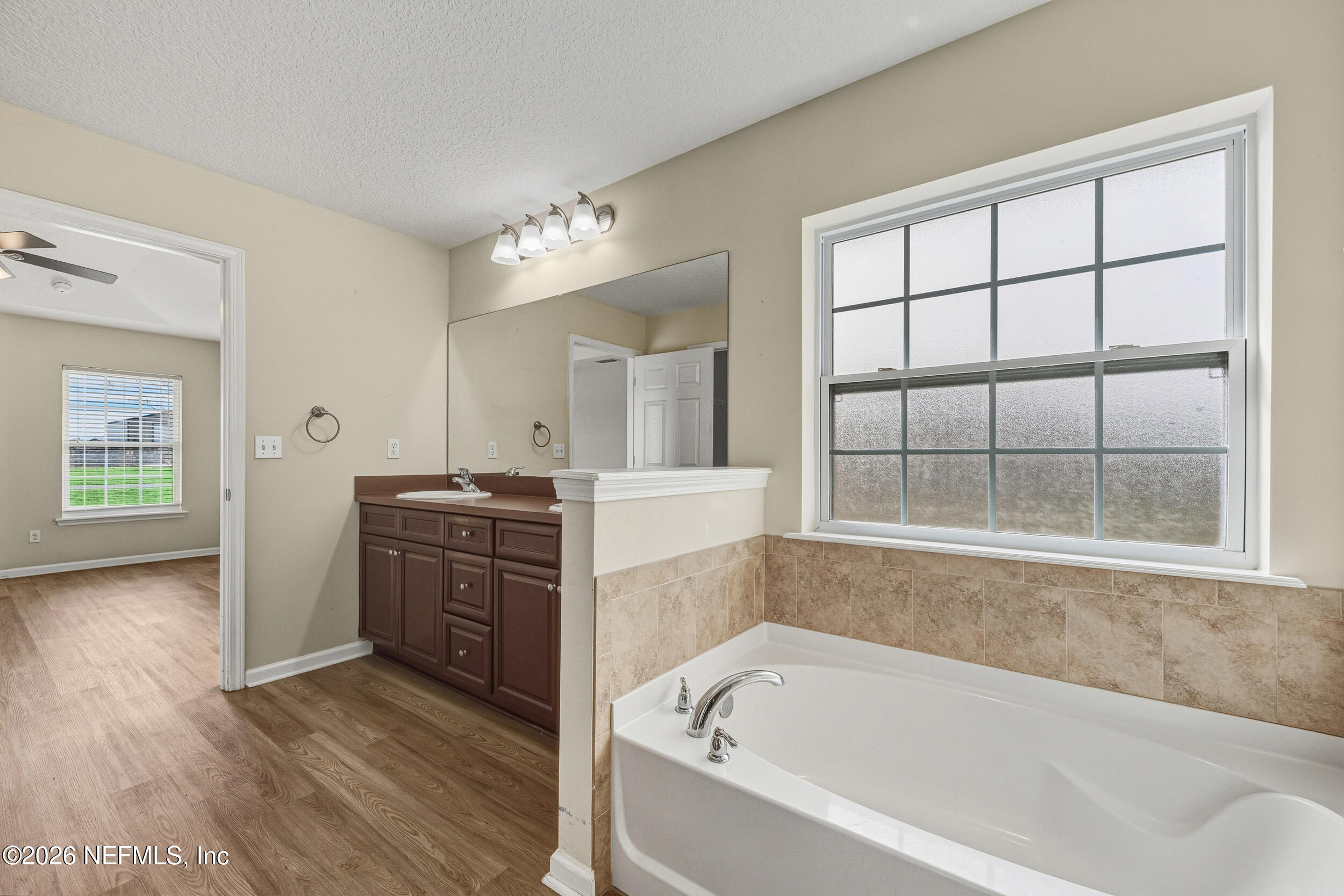 54079 Amblerwood Way Callahan, FL 32011 - Photo 5 of 37 27_26