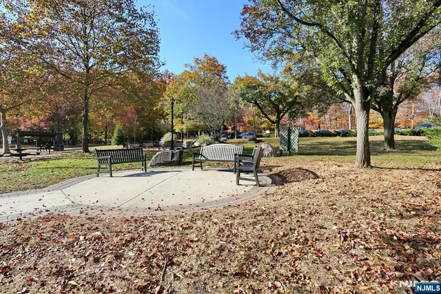 $3,300 | 160 Terrace Street, Unit 2H, Haworth, NJ 07641