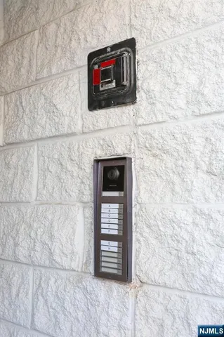 $3,300 | 160 Terrace Street, Unit 2H, Haworth, NJ 07641