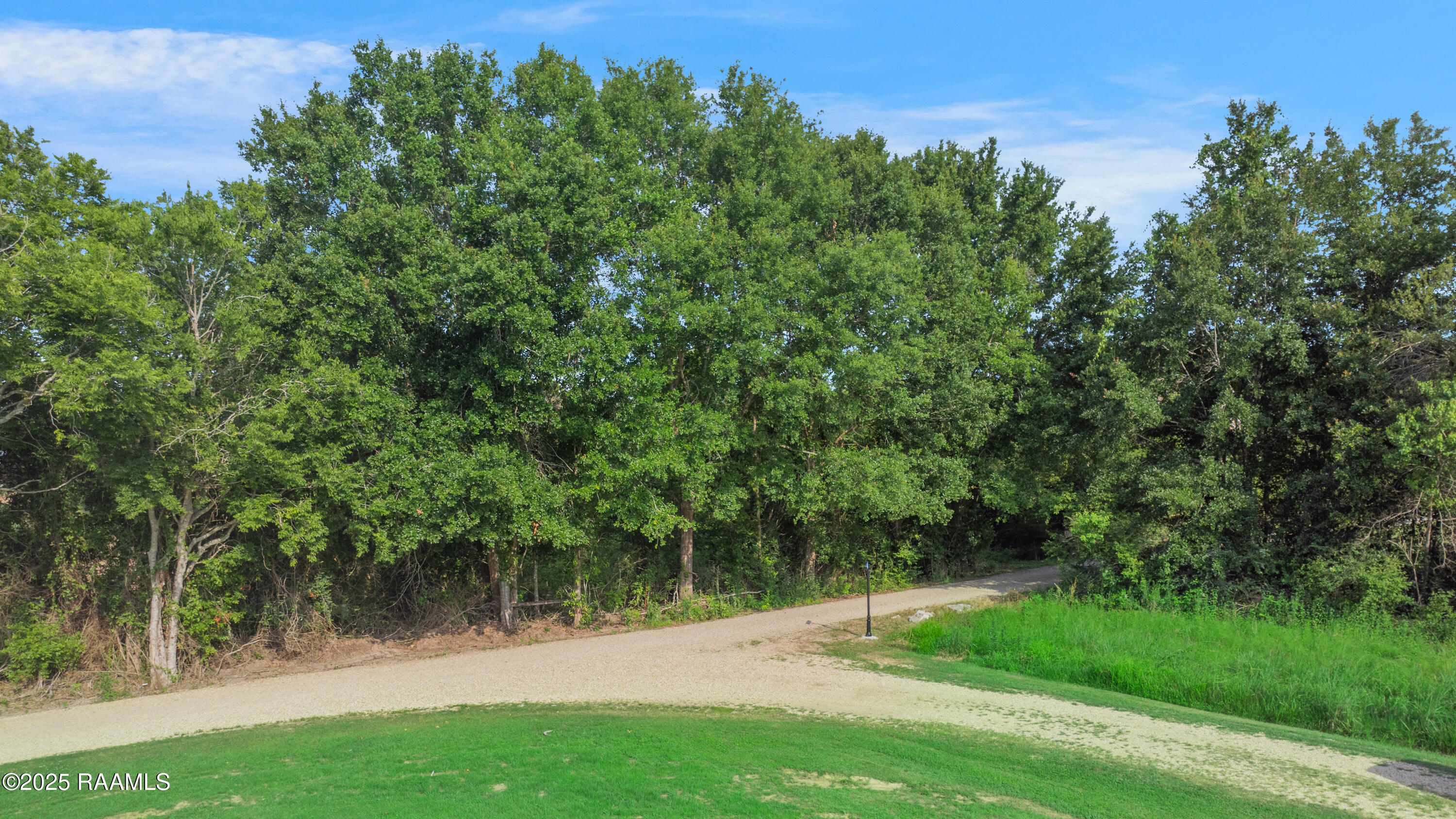 4822 Verot School Rd-10