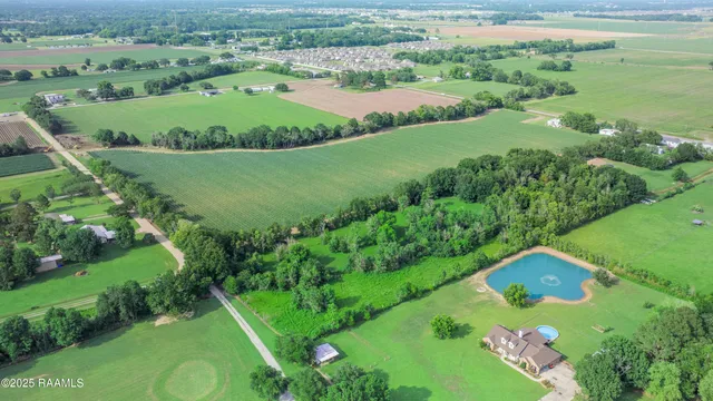 $205,000 | 301 Switzerland Road, Unit A, Youngsville, LA 70592