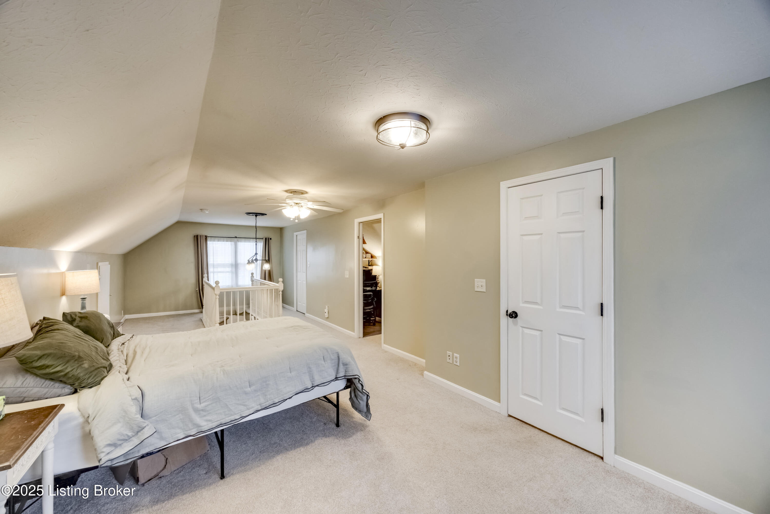 1033 Greenleaf Road Louisville, KY 40213 - Photo 34 of 54 34