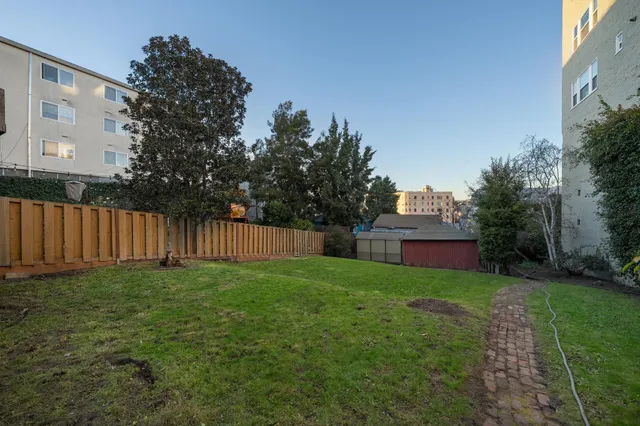 $899,000 | 361 Hanover Avenue, Oakland, CA 94606