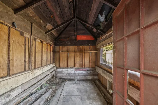 $899,000 | 361 Hanover Avenue, Oakland, CA 94606