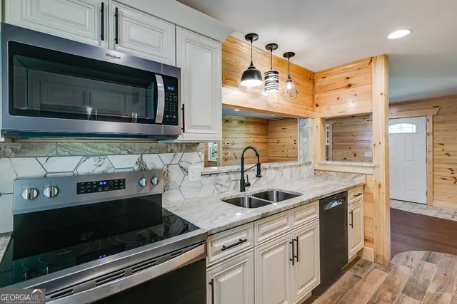 $319,000 | 103 Tiffany Drive, Franklin, GA 30217