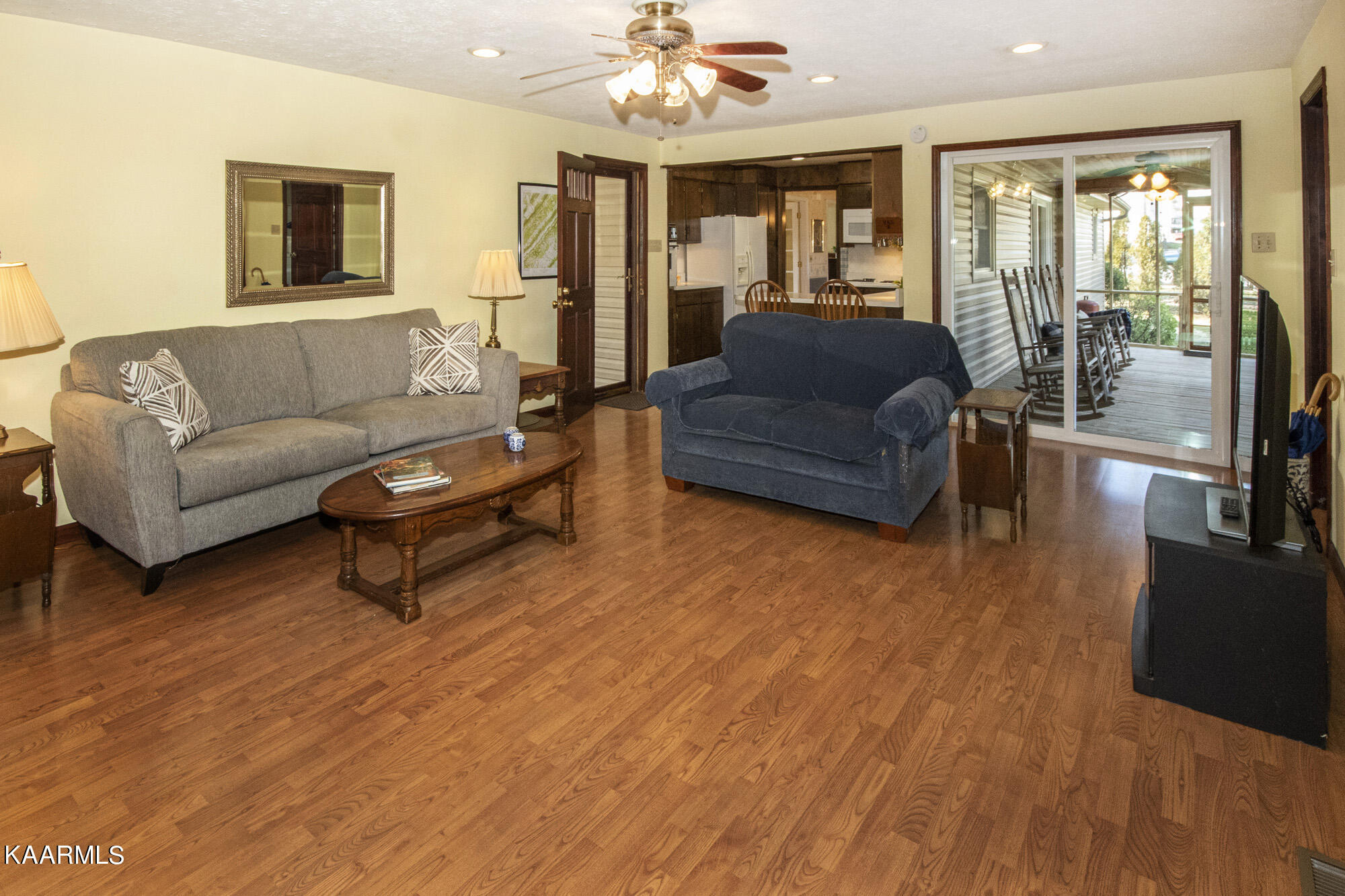 7204 Adams Road Powell, TN 37849 - Photo 11 of 32 AEA34F53-BC51-421E-91EB-4D1318B107CD