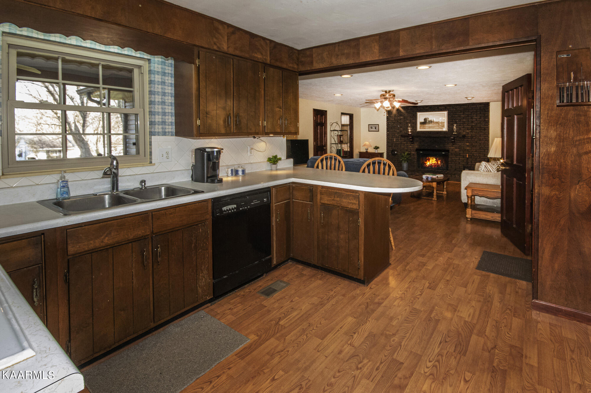 7204 Adams Road Powell, TN 37849 - Photo 13 of 32 C91E2FFD-88B9-43AC-8C99-C191B0F5D939