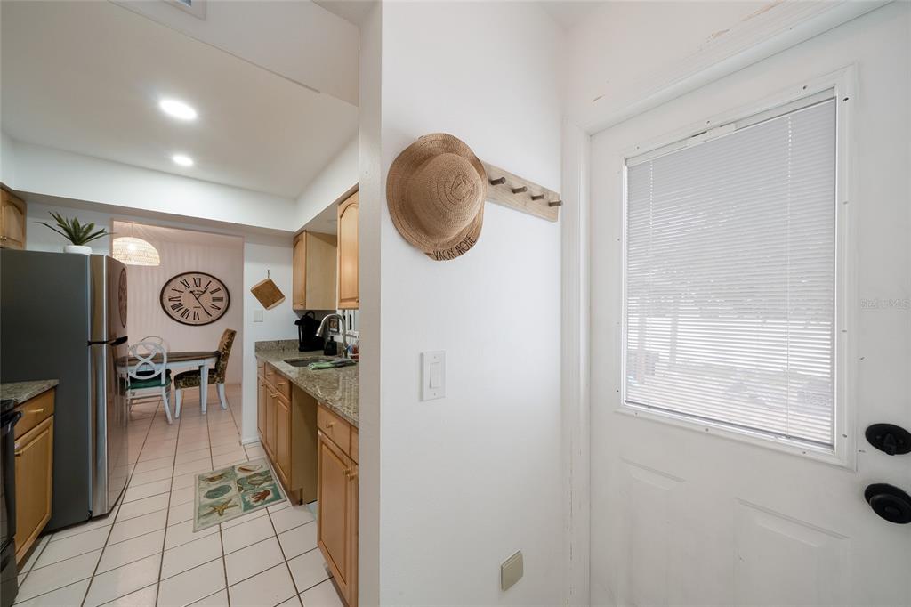 643 Mobile Road Venice, FL 34293 - Photo 14 of 30