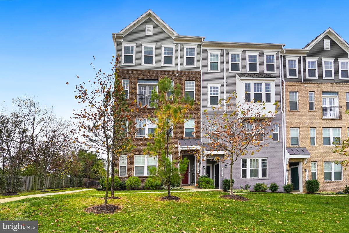 2945 Duvall Ridge Road, Unit 573 Hyattsville, MD 20785 - Photo 1 of 23 front view of a building