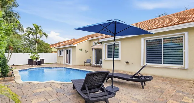 $795,000 | 1900 Southwest 133rd Avenue, Miramar, FL 33027