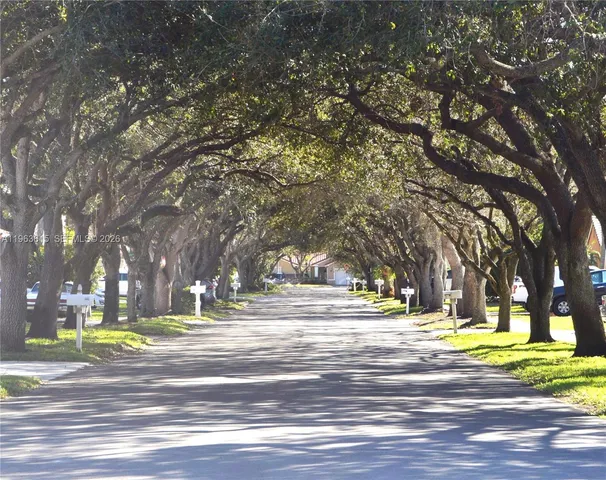 $795,000 | 1900 Southwest 133rd Avenue, Miramar, FL 33027