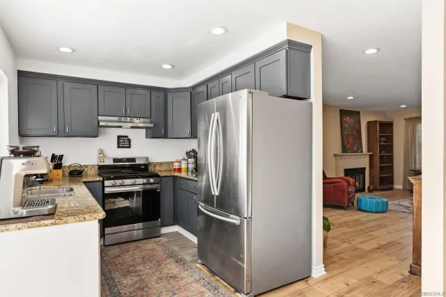 $949,000 | 8963 Capcano Road, San Diego, CA 92126