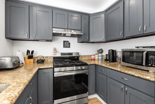 $949,000 | 8963 Capcano Road, San Diego, CA 92126