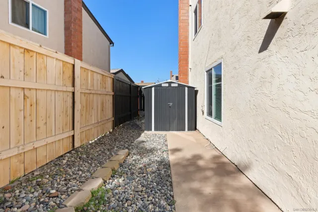 $949,000 | 8963 Capcano Road, San Diego, CA 92126