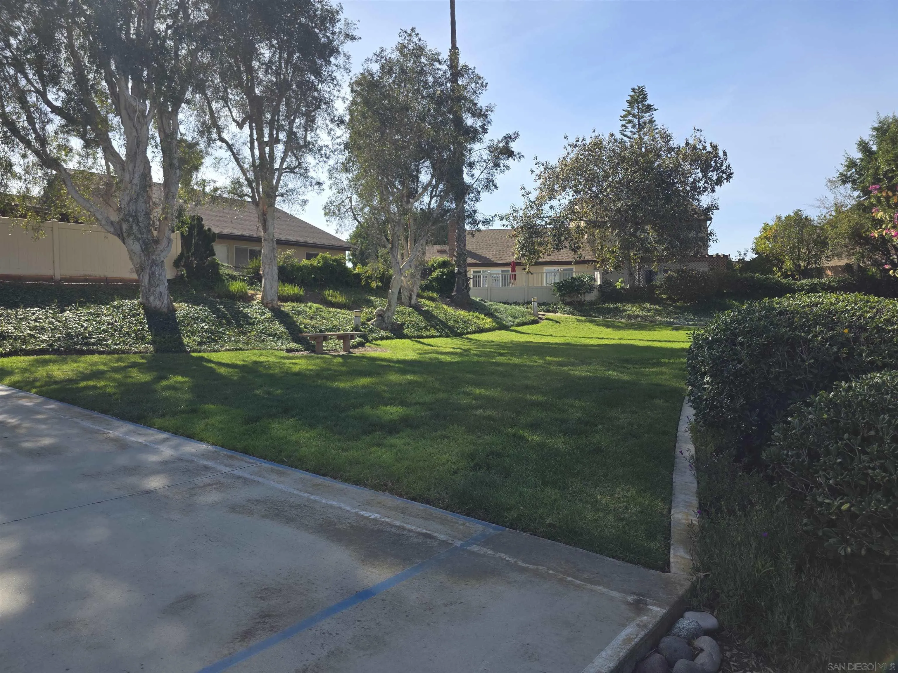 8963 Capcano Road San Diego, CA 92126 - Photo 35 of 38