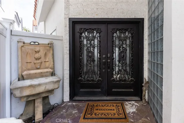 a view of a entryway door of the house