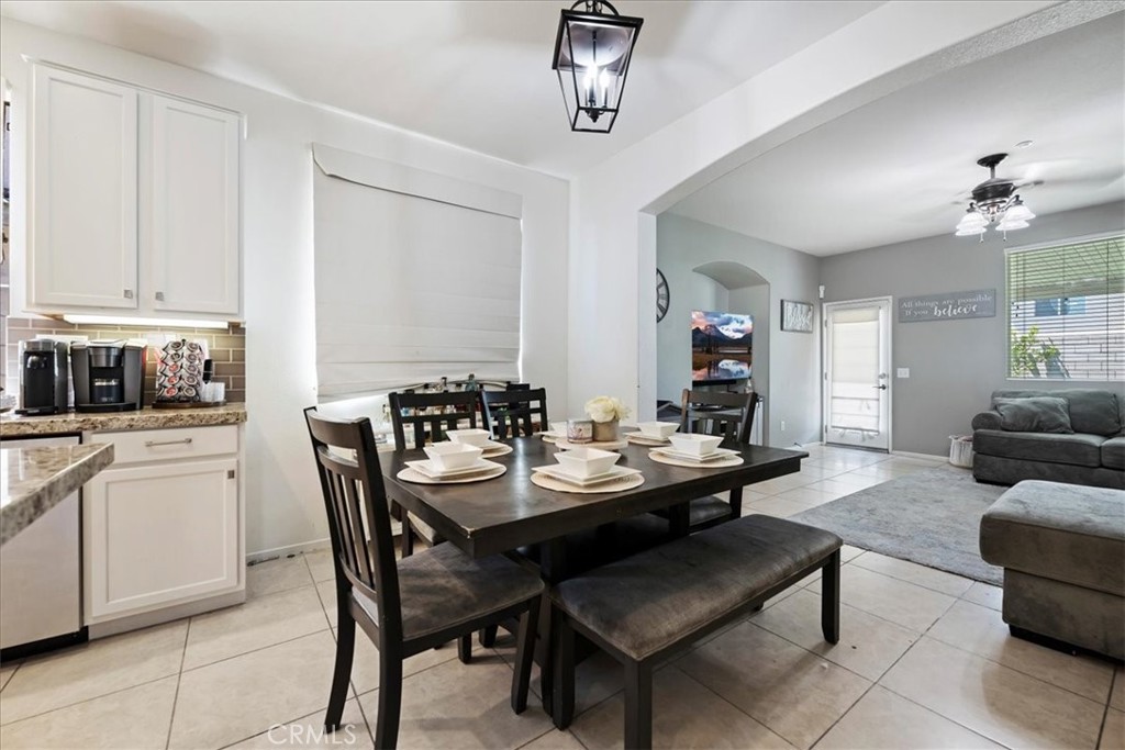 7232 Riley Drive Fontana, CA 92336 - Photo 17 of 38